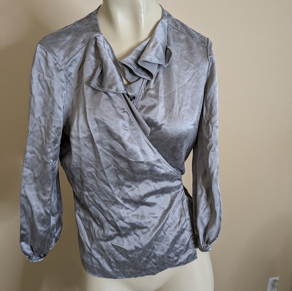 Diane Von Furstenberg 100% Silk Marla Silver Long Sleeve Wrap Blouse Women's 12